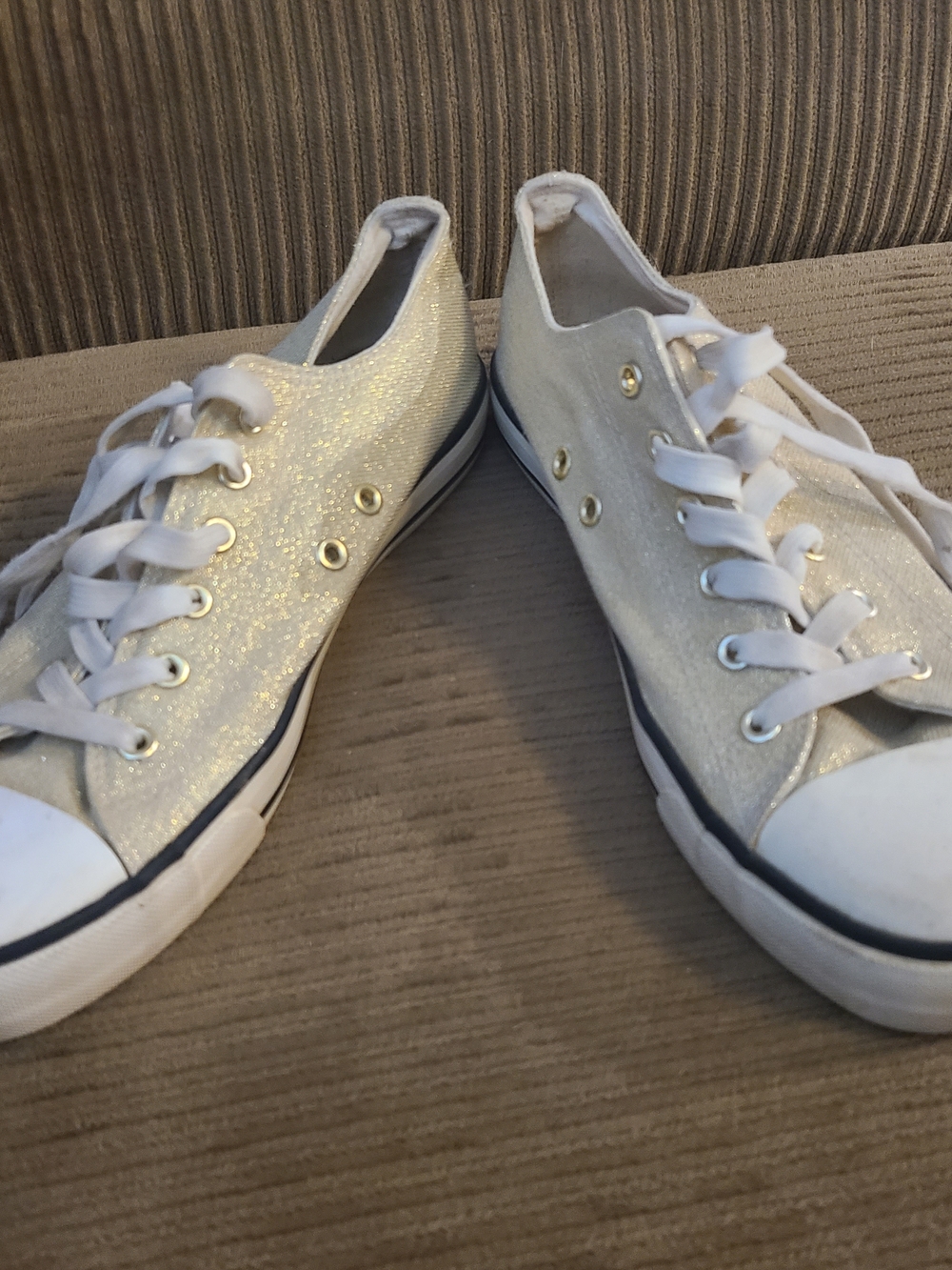 Metallic Gold Low-Top Canvas Sneakers - Picture 2 of 4